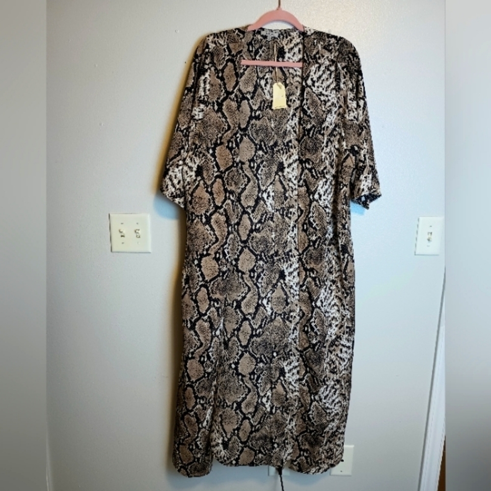 Jodifl Open Front Kimono Size Small Snake Print NWT